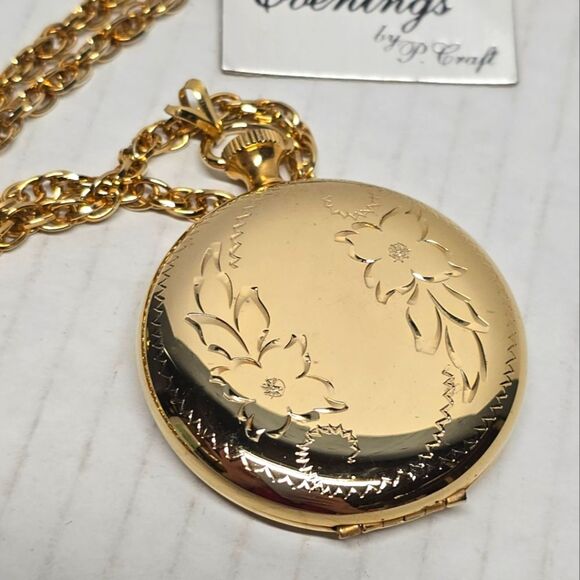 Vintage 80s Gold Tone Floral Locket Pendant Necklace By Evenings P. Craft NWT - Picture 3 of 9